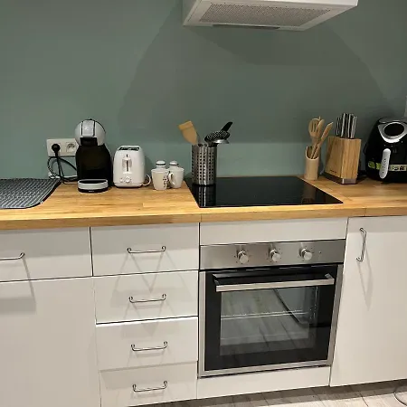 Au Chant Du Cocq 公寓 *